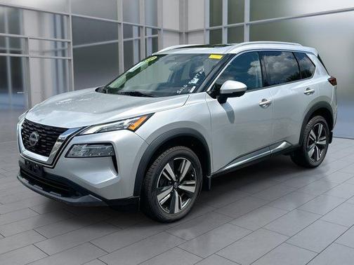 2022 Nissan Rogue SL