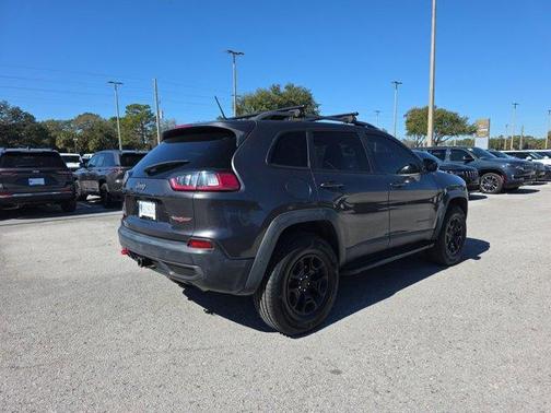 2021 Jeep Cherokee Trailhawk