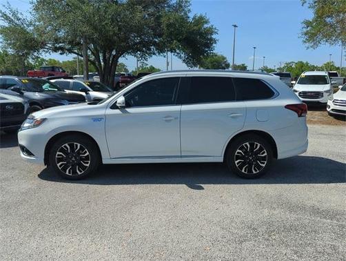 2018 Mitsubishi Outlander PHEV SEL