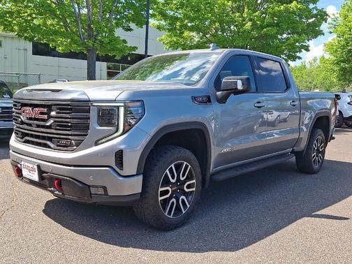 Sterling 2024 GMC Sierra 1500 AT4