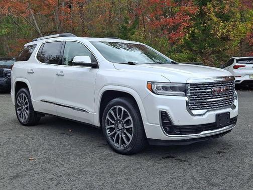 2020 GMC Acadia Denali