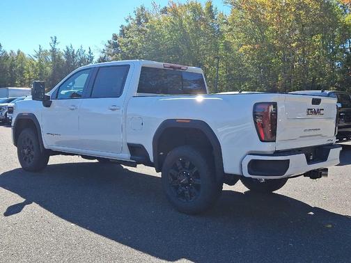 2026 GMC Sierra 2500 AT4
