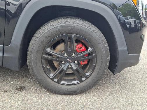 Ebony Twilight Metallic 2023 GMC Terrain AT4