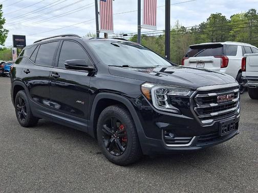 Ebony Twilight Metallic 2023 GMC Terrain AT4