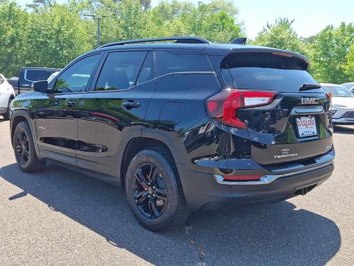 Ebony Twilight Metallic 2023 GMC Terrain AT4