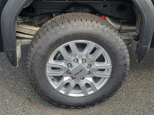 2024 GMC Sierra 2500 SLE