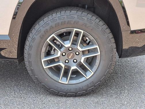 2026 GMC Terrain AWD AT4
