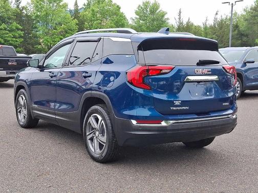 2021 GMC Terrain SLT
