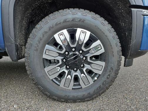 2025 GMC Sierra 2500 Denali