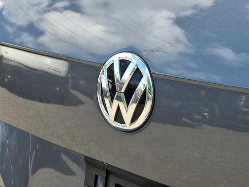 2019 Volkswagen Tiguan 2.0T SE