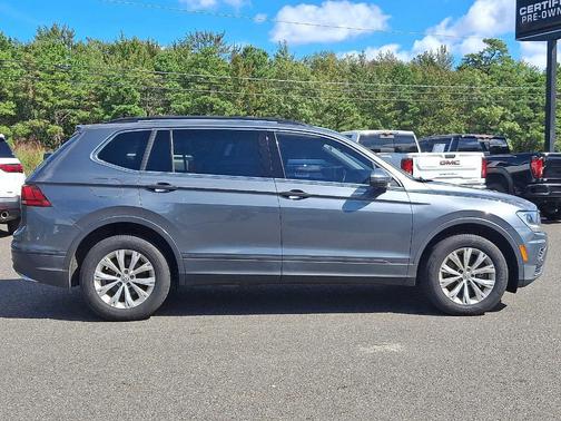 2019 Volkswagen Tiguan 2.0T SE