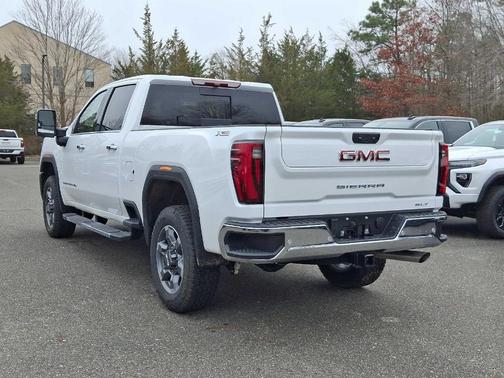 2025 GMC Sierra 2500 SLT