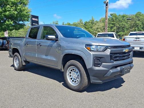 2024 Chevrolet Colorado WT