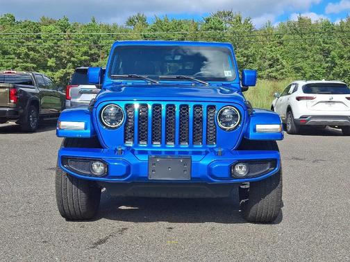 2023 Jeep Gladiator Overland