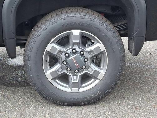 2026 GMC Sierra 2500 SLT