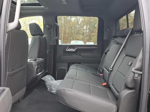 2026 GMC Sierra 2500 SLT