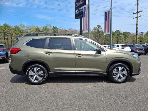 2022 Subaru Ascent Premium 8-Passenger