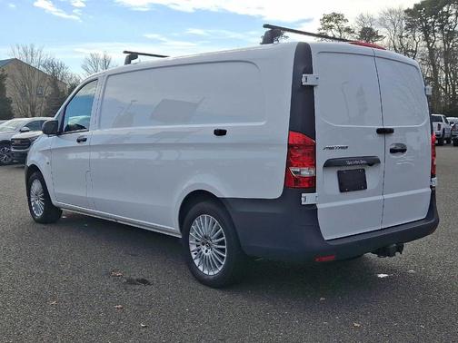 2023 Mercedes-Benz Metris Base