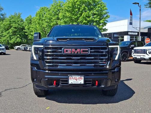 Onyx Black 2025 GMC Sierra 2500 AT4