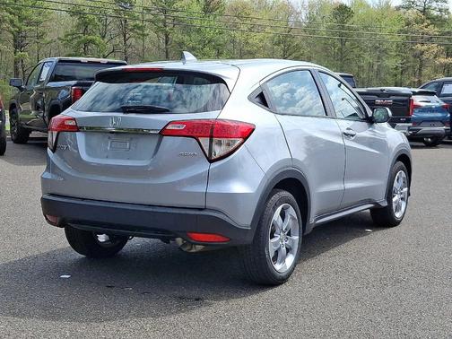 2022 Honda HR-V LX