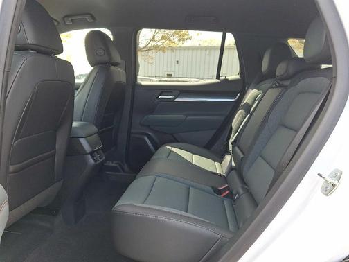 Summit White 2026 GMC Terrain AWD AT4
