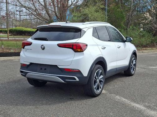 2022 Buick Encore GX Select
