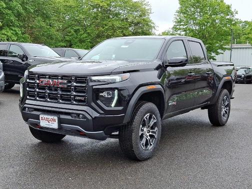 2025 GMC Canyon AT4