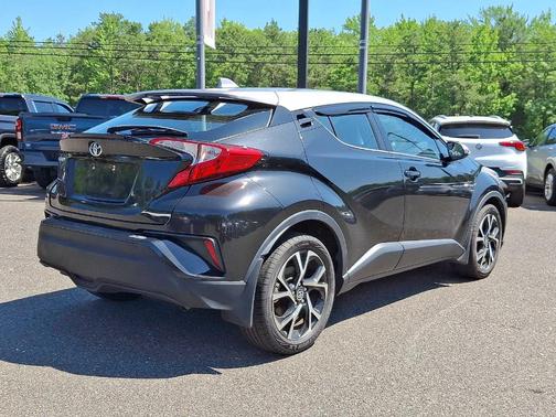 2020 Toyota C-HR XLE