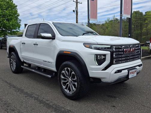 Summit White 2023 GMC Canyon Denali