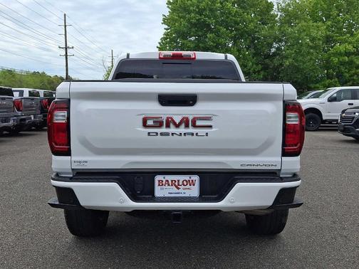 Summit White 2023 GMC Canyon Denali