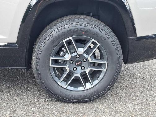 Metallic 2026 GMC Terrain AWD AT4