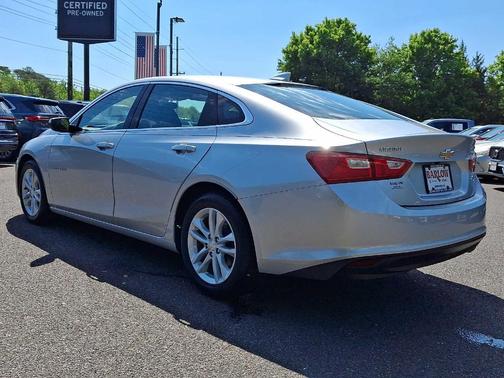 Silver Ice Metallic 2016 Chevrolet Malibu 1LT
