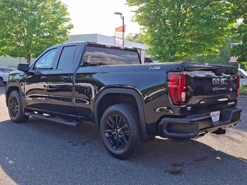 Onyx Black 2025 GMC Sierra 1500 Elevation