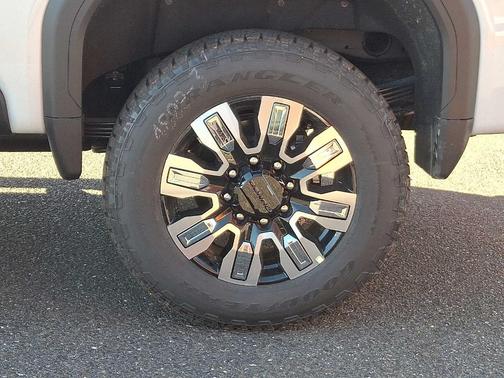 2026 GMC Sierra 2500 Denali