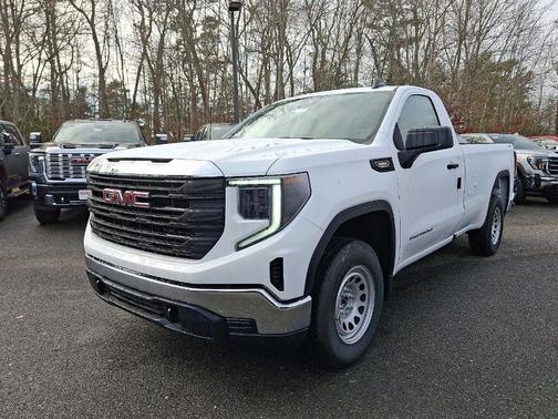 2025 GMC Sierra 1500 Pro
