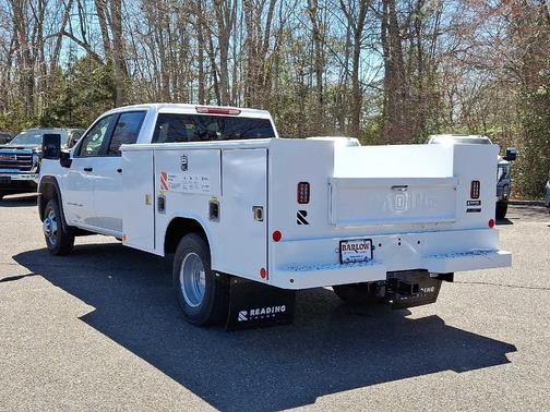 2025 GMC Sierra 3500 Pro