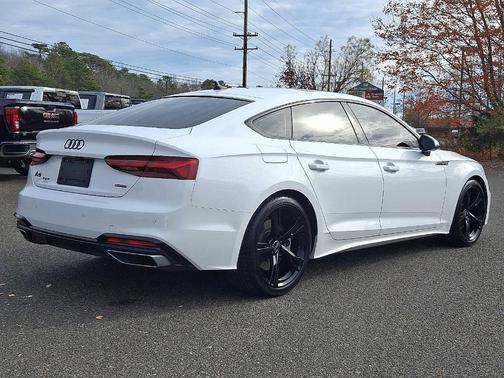 2024 Audi A5 Sportback S line Premium
