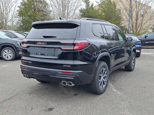 2025 GMC Acadia AT4