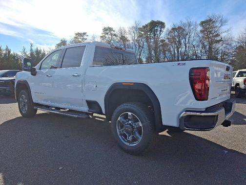 2026 GMC Sierra 2500 SLT