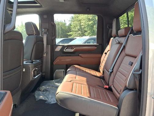 2025 GMC Sierra 2500 Denali Ultimate