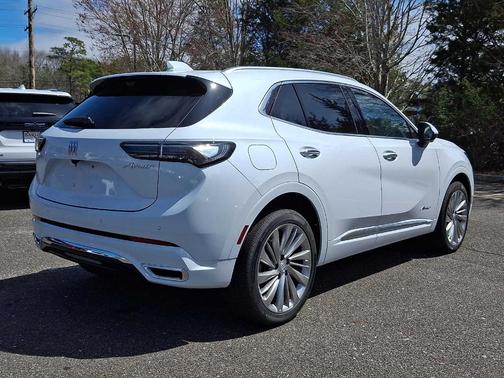 White Tri-Coat 2026 Buick Envision Avenir