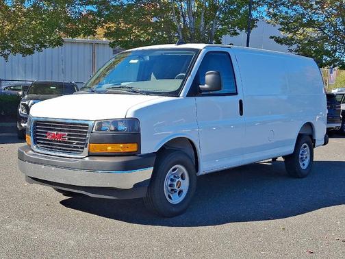 2025 GMC Savana 2500 Work Van