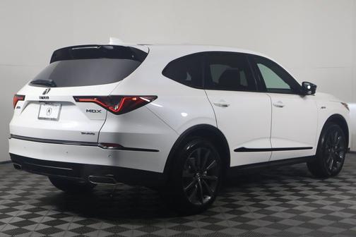 2025 Acura MDX