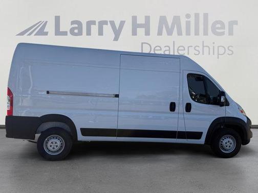 Bright White Clearcoat 2026 RAM ProMaster 2500 High Roof