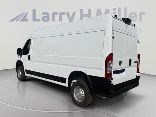 Bright White Clearcoat 2026 RAM ProMaster 2500 High Roof