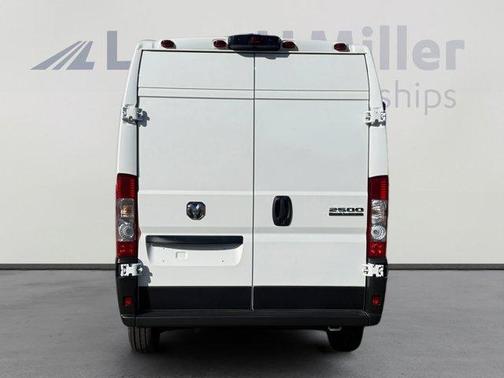 Bright White Clearcoat 2026 RAM ProMaster 2500 High Roof