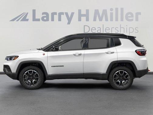 Bright White Clearcoat 2026 Jeep Compass Trailhawk