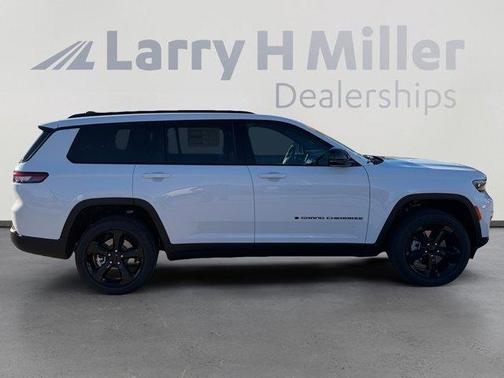 2025 Jeep Grand Cherokee L Laredo