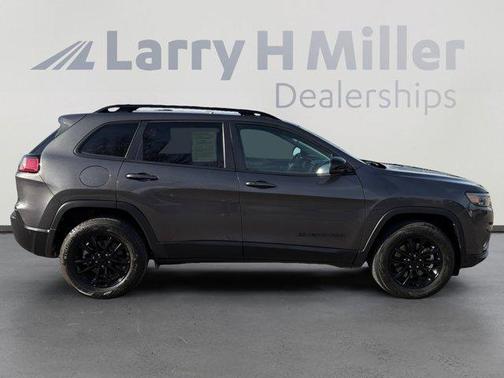 2023 Jeep Cherokee Altitude Lux