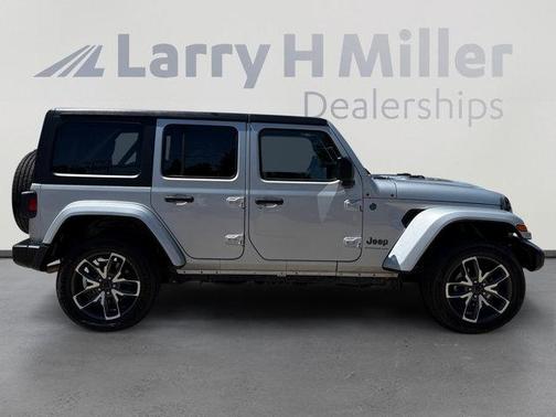 Silver Zynith Clearcoat 2024 Jeep Wrangler 4xe Sport